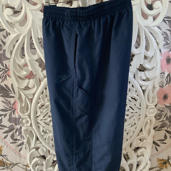 Nike | navy blue windbreaker pants size XL - Picture 4 of 12
